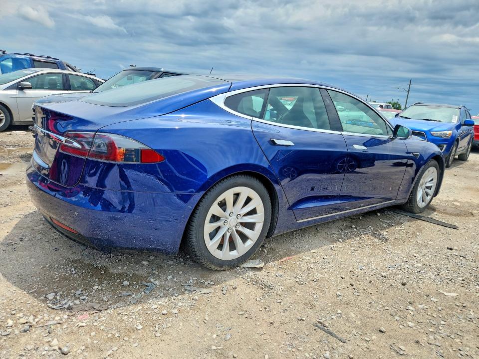 2017 Tesla Model s VIN 5YJSA1E20HF213260 COPART salvage auction — MECHANICAL, In - Certificate Of Title, sold $2,500 on 2026-07-02 (photo 3)