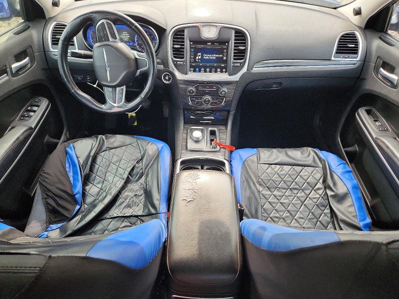 2019 Chrysler 300 VIN 2C3CCAAG8KH617008 COPART salvage auction — NORMAL WEAR, Tx - Certificate Of Title, sold $2,900 on 2026-07-07 (photo 8)