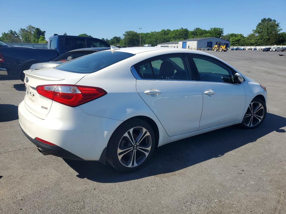 2016 Kia Forte VIN KNAFX4A80G5491066 COPART salvage auction — VANDALISM, NJ - CERT OF TITLE-SALVAGE, sold $1,100 on 2026-07-28 (photo 3)