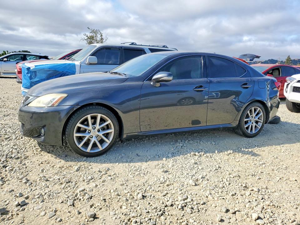 2011 Lexus Is VIN JTHBF5C23B5143112 COPART salvage auction — VANDALISM, Ca - Salvage Certificate, sold $875 on 2026-07-02 (photo 1)