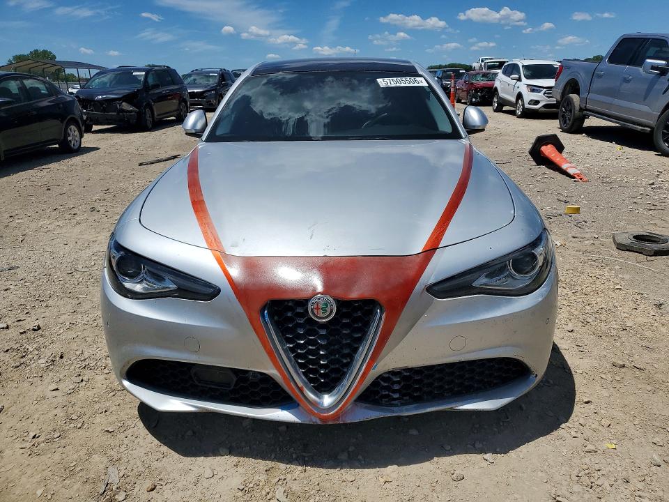 2017 Alfa romeo VIN ZARFAEEN4H7554496 COPART salvage auction — MECHANICAL, Ks - Cert Of Title-Rebuilt Salvage, sold $3,050 on 2026-07-30 (photo 5)