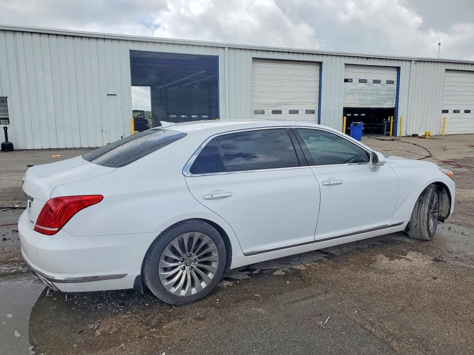 2018 Genesis G90 VIN KMHG34JA9JU040149 COPART salvage auction — SIDE, AL - CERT OF TITLE-SALVAGE TITLE, sold $7,200 on 2026-09-17 (photo 3)