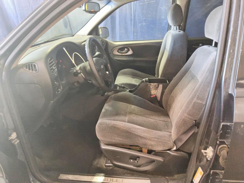 2006 Chevrolet Trailblazer VIN 1GNDT13S262174085 COPART salvage auction — MINOR DENT/SCRATCHES, MI - CERTIFICATE OF TITLE, sold $725 on 2026-07-09 (photo 7)