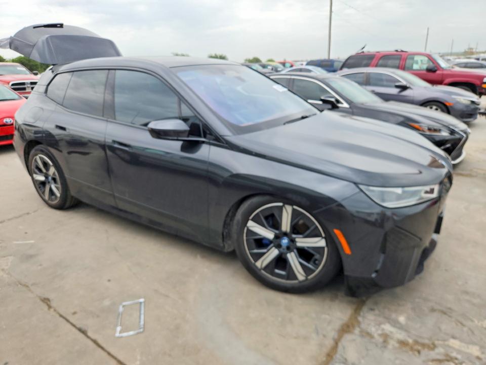 2022 BMW Ix VIN WB523CF02NCK83057 COPART salvage auction — REAR END, Tx - Salvage Vehicle Title, sold $18,500 on 2026-07-27 (photo 4)
