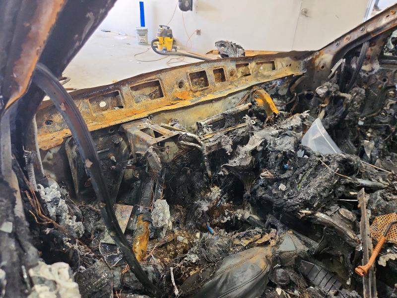 2021 Ford Explorer VIN 1FMSK8JH7MGC18113 COPART salvage auction — BURN, VA - NON-REPAIRABLE CERTIFICATE, sold $225 on 2026-07-02 (photo 9)