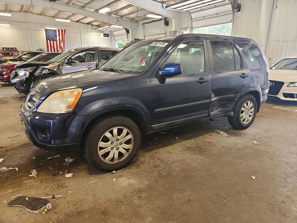 2005 Honda Cr-v VIN JHLRD78895C018195 COPART salvage auction — SIDE, Mn - Cert Of Title-Salvage, sold $525 on 2026-07-07 (photo 1)