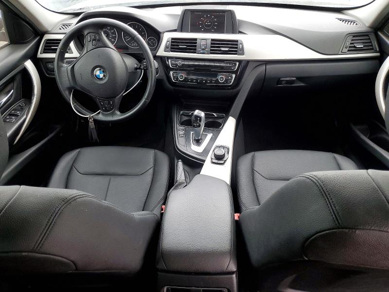 2018 BMW 3er VIN WBA8A9C50JAD27697 COPART salvage auction — FRONT END, CA - SALVAGE CERTIFICATE, sold $3,950 on 2026-08-21 (photo 8)