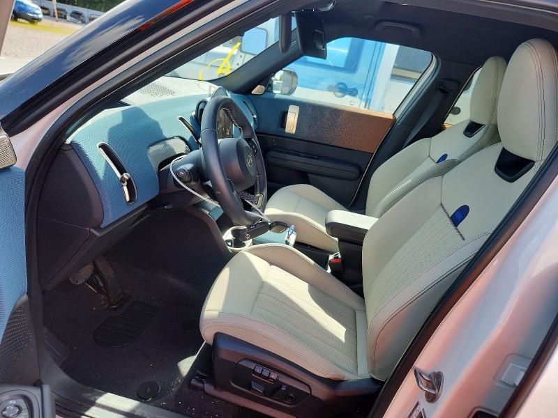 2025 Mini Countryman VIN WMZ23GA01S7S66659 COPART salvage auction — WATER/FLOOD, Tn - Salvage Cert-Water Damage, sold $16,700 on 2026-07-28 (photo 7)