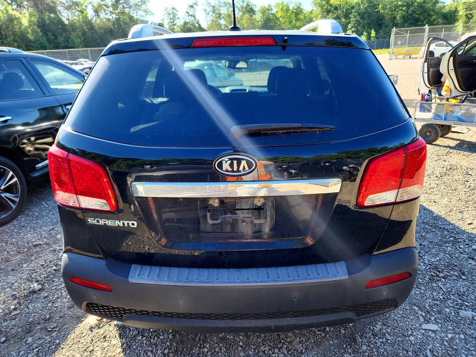 2011 Kia Sorento VIN 5XYKTCA13BG163537 COPART salvage auction — MECHANICAL, Id - Salvage Certificate Of Title, sold $450 on 2026-07-24 (photo 6)
