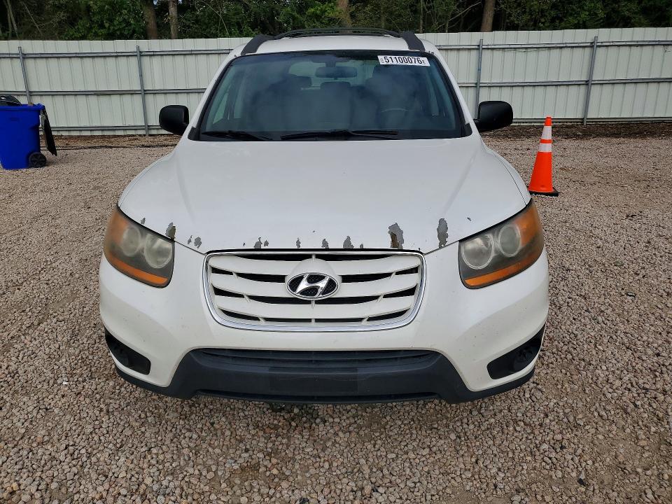 2011 Hyundai Santa fe VIN 5XYZG3AB2BG084002 COPART salvage auction — MINOR DENT/SCRATCHES, Nc - Salvage Certificate Of Title, sold $1,100 on 2026-07-10 (photo 5)