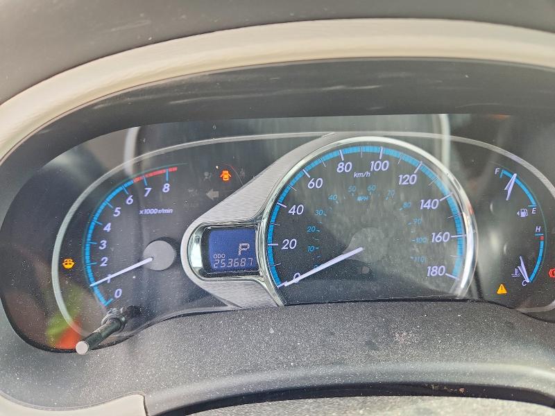 2011 Toyota Sienna VIN 5TDYK3DC0BS053591 COPART salvage auction — FRONT END, AB - BOS - SALVAGE, sold $2,000 on 2026-07-16 (photo 9)