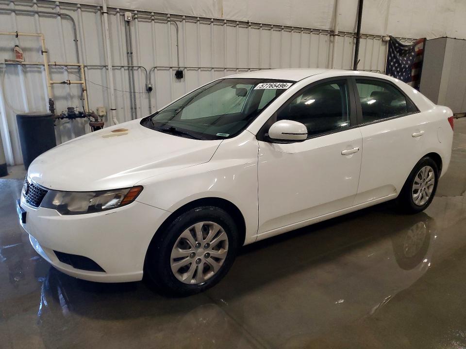 2012 Kia Forte VIN KNAFU4A26C5478093 COPART salvage auction — ENGINE BURN, Mn - Cert Of Title-Prior Salvage, sold $225 on 2026-07-28 (photo 1)