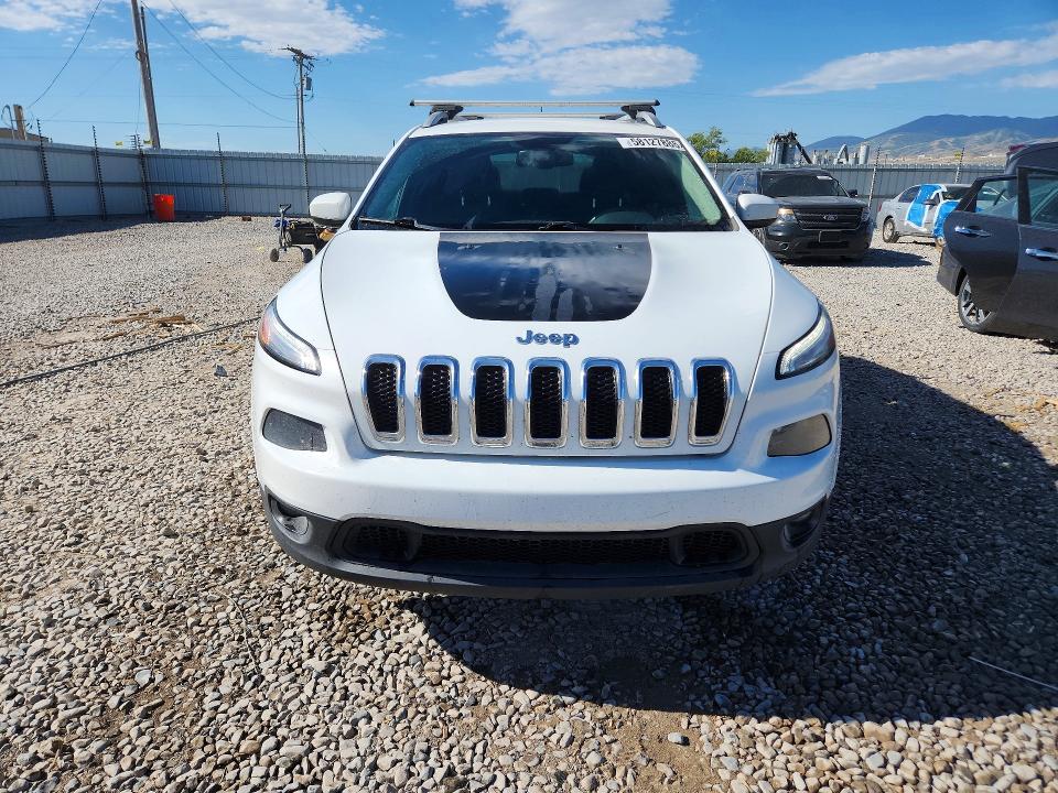 2016 Jeep VIN 1C4PJMCS8GW269130 COPART salvage auction — REAR END, Ut - Salvage Certificate, sold $2,000 on 2026-07-31 (photo 5)