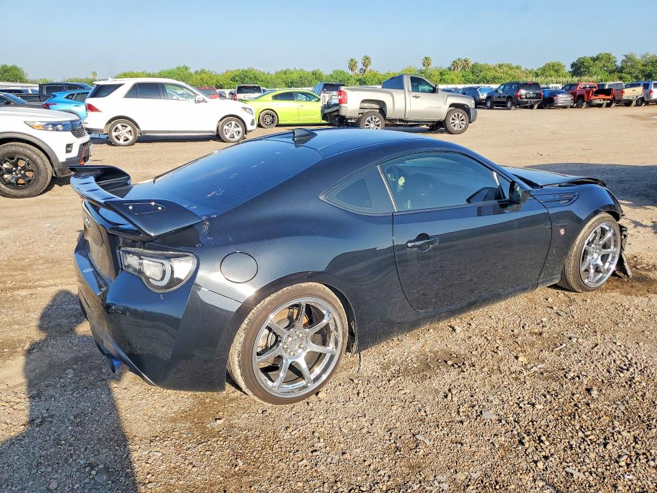 2018 Toyota VIN JF1ZNAE16J9701001 COPART salvage auction — FRONT END, Tx - Salvage Vehicle Title, sold $425 on 2026-07-29 (photo 3)