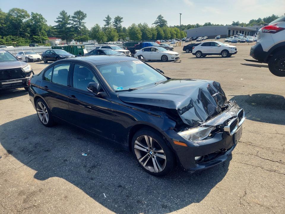 2013 BMW 3er VIN WBA3B5G52DNS04505 COPART salvage auction — FRONT END, Ri - Salvage Certificate Of Title, sold $475 on 2026-07-30 (photo 4)