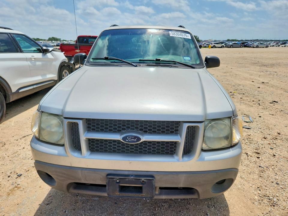 2003 Ford Explorer sport trac VIN 1FMYU60EX3UA95391 COPART salvage auction — MINOR DENT/SCRATCHES, Tx - Certificate Of Title, sold $375 on 2026-07-09 (photo 5)