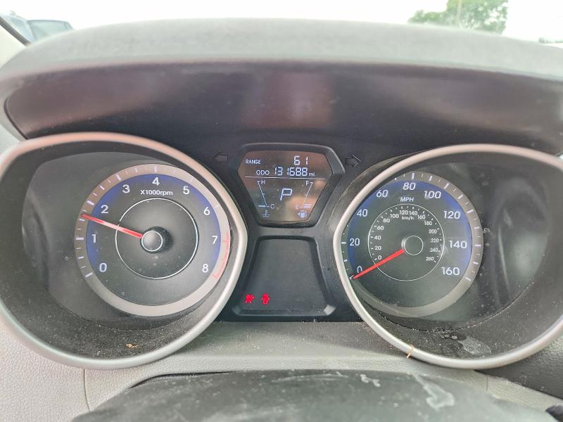 2013 Hyundai Elantra VIN KMHDH4AE6DU861074 COPART salvage auction — MINOR DENT/SCRATCHES, Tn - Certificate Of Title, sold $1,700 on 2026-07-13 (photo 9)