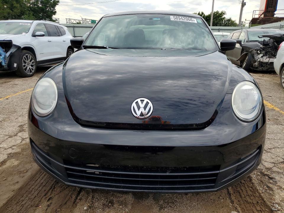 2014 Volkswagen VIN 3VWFP7AT7EM624080 COPART salvage auction — HAIL, Ks - Cert Of Title-Salvage, sold $2,100 on 2026-08-10 (photo 5)