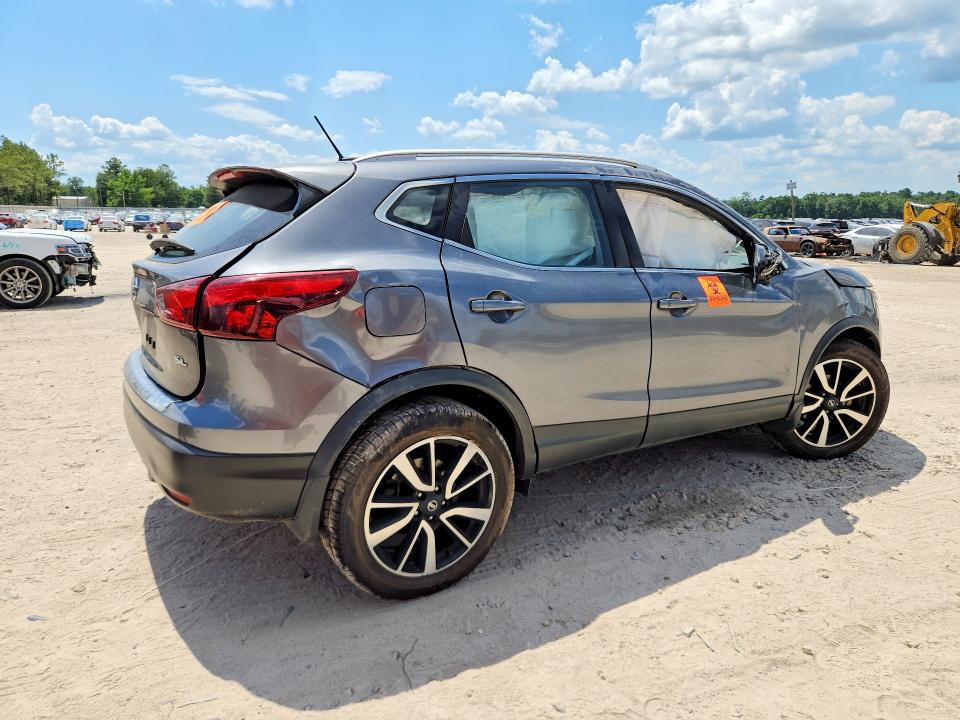 2017 Nissan Rogue VIN JN1BJ1CPXHW022541 COPART salvage auction — ROLLOVER, GA - CERT OF TITLE-SALVAGE, sold $1,100 on 2026-07-31 (photo 3)