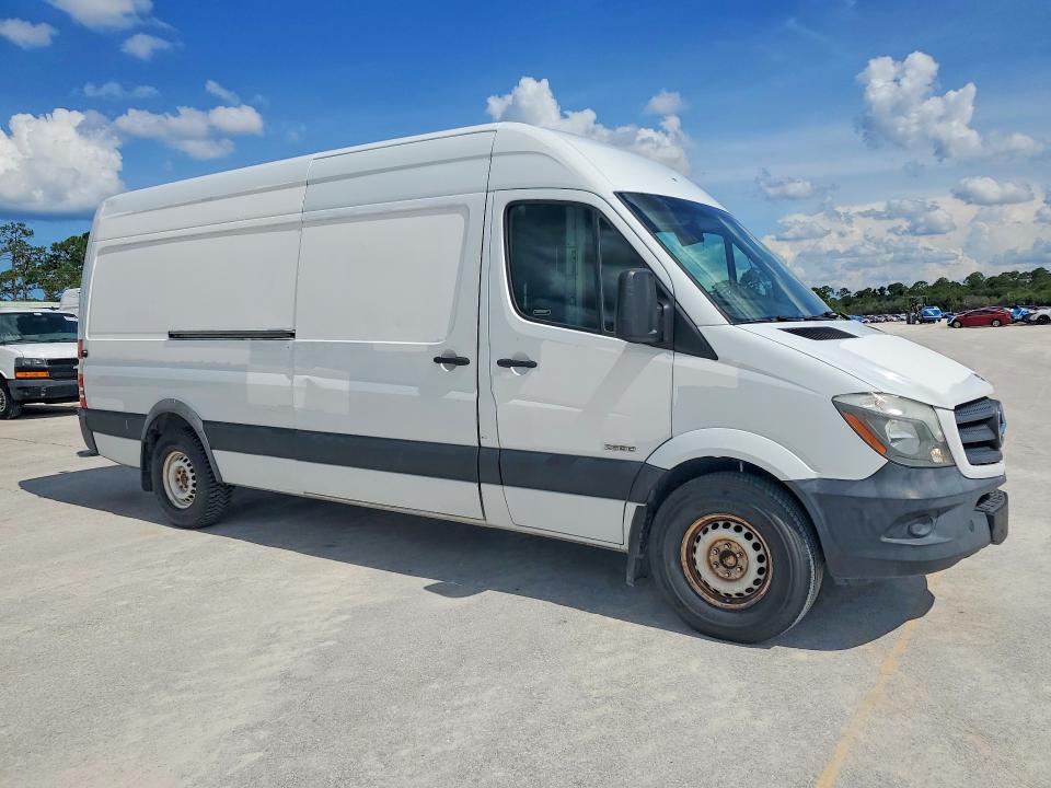 2015 Mercedes-benz VIN WD3PE8DB2FP124940 COPART salvage auction — MINOR DENT/SCRATCHES, Fl - Certificate Of Title, sold $1,350 on 2026-07-15 (photo 4)