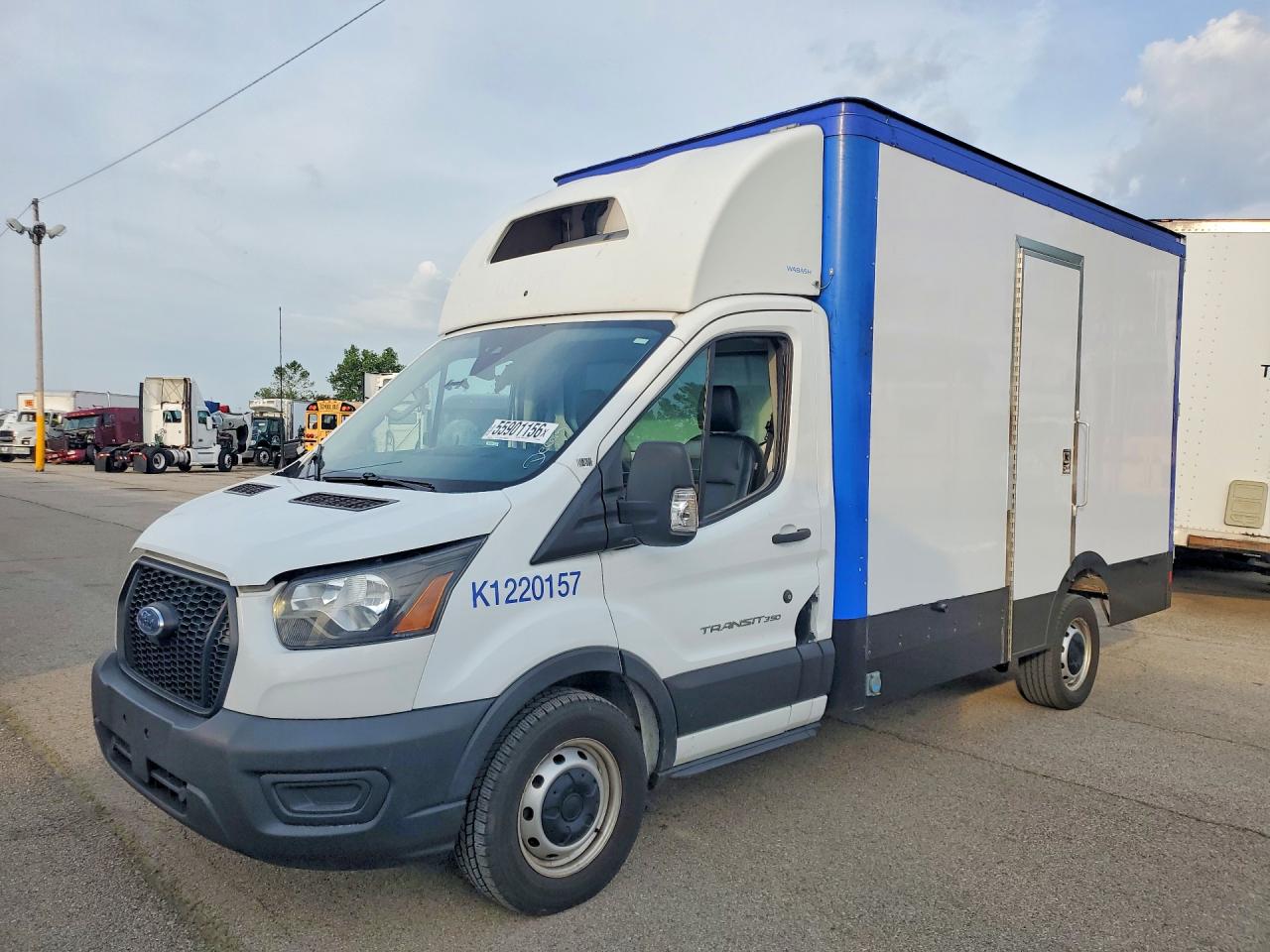 2021 Ford Transit VIN 1FDBW5Z89MKA80031 — COPART salvage auction photo