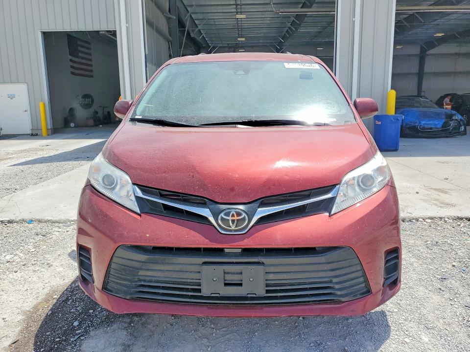 2018 Toyota Sienna VIN 5TDKZ3DC8JS938587 COPART salvage auction — HAIL, Ne - Cert Of Title-Salvage, sold $10,000 on 2026-07-14 (photo 5)