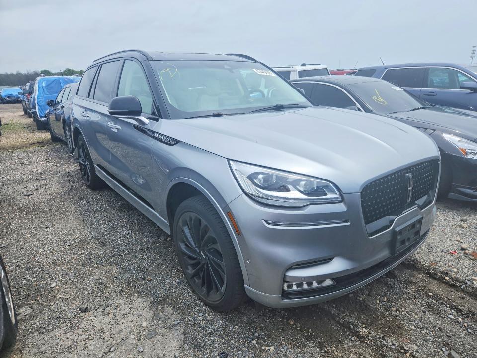 2023 Lincoln Aviator VIN 5LM5J9XC0PGL21358 COPART salvage auction — REAR END, Ny - Mv-907A Salvage Certificate, sold $26,250 on 2026-07-29 (photo 4)