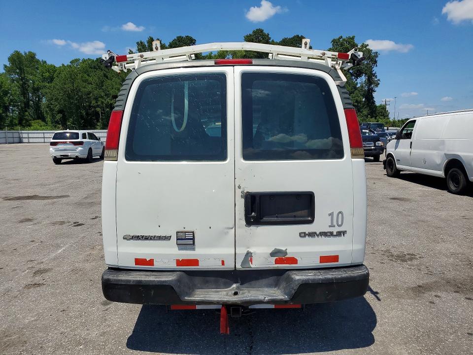 2001 Chevrolet Express 2500 VIN 1GCFG25WX11140230 COPART salvage auction — REAR END, Sc - Dealer Only Clean Title, sold $550 on 2026-07-09 (photo 6)