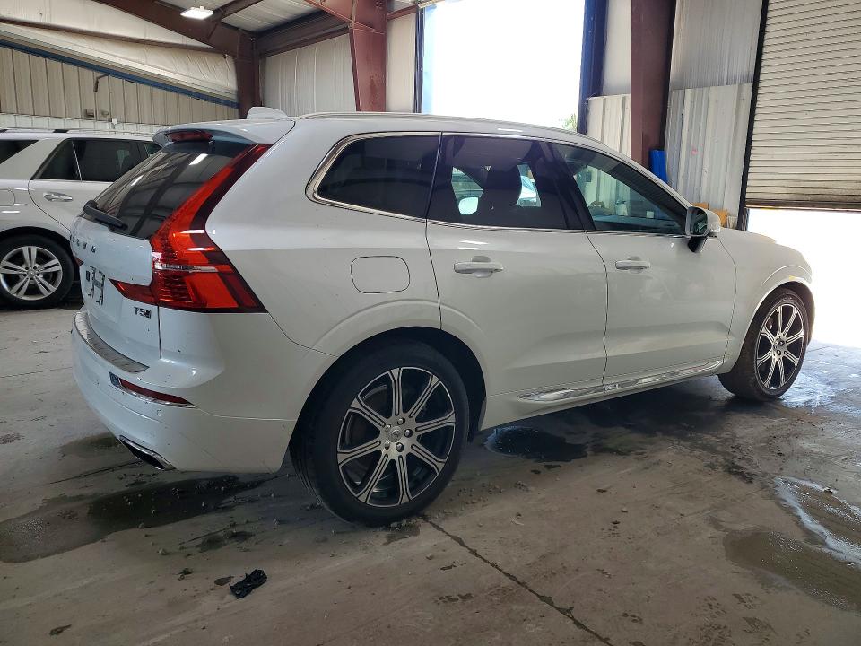 2021 Volvo VIN YV4102RL7M1855207 COPART salvage auction — WATER/FLOOD, Pa - Cert Of Salvage-W=Flood Veh, sold $9,700 on 2026-07-08 (photo 3)