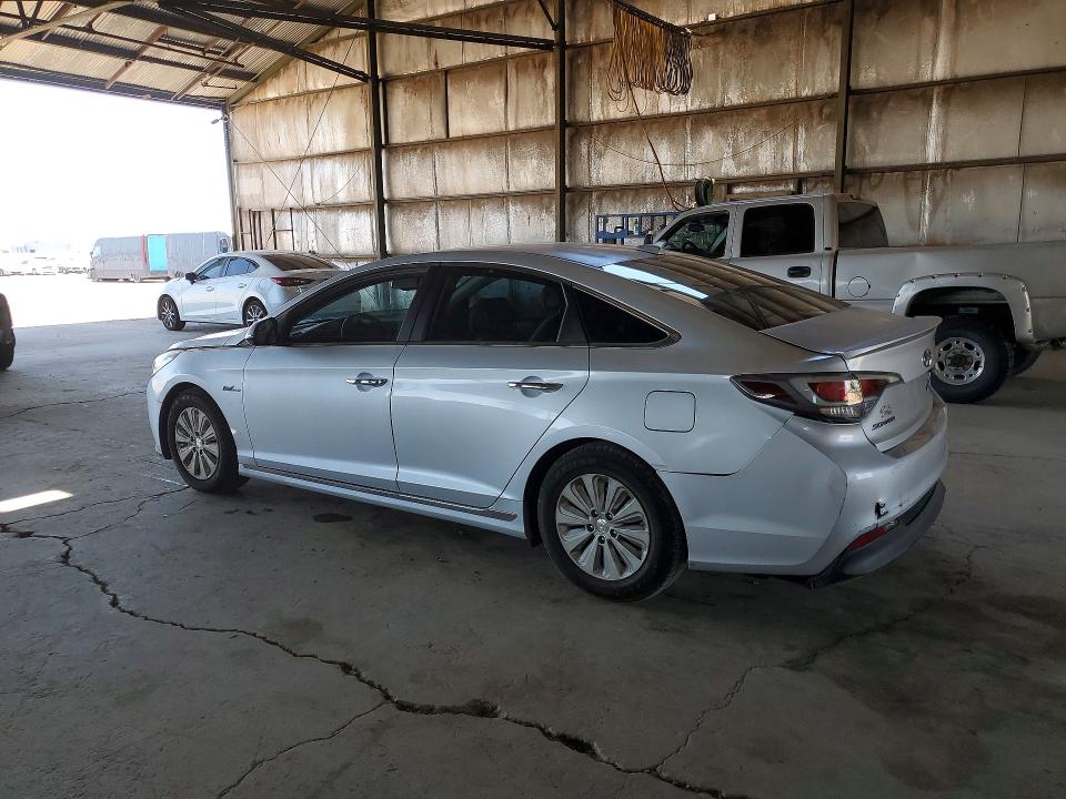 2017 Hyundai Sonata VIN KMHE24L17HA051105 COPART salvage auction — REAR END, Salvage Title, sold $250 on 2026-07-22 (photo 2)