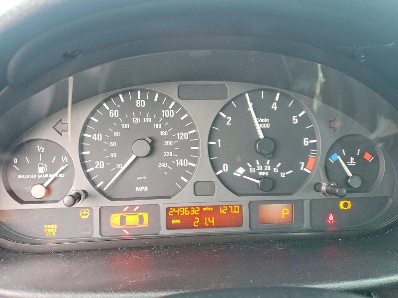 2005 BMW 3er VIN WBAEV33425KW15911 COPART salvage auction — FRONT END, Fl - Certificate Of Destruction, sold $225 on 2026-07-02 (photo 9)