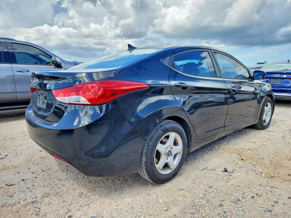 2011 Hyundai Elantra VIN KMHDH4AE2BU135709 COPART salvage auction — FRONT END, Tx - Salvage Vehicle Title, sold $1,100 on 2026-07-30 (photo 3)