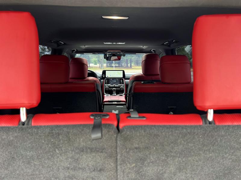 2023 Lexus Lx 600 VIN JTJMB7CX6P4024686 COPART salvage auction — MINOR DENT/SCRATCHES, NY - CERTIFICATE OF TITLE (P), sold $88,000 on 2026-07-15 (photo 9)