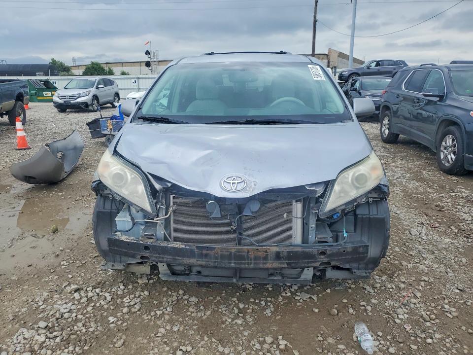 2011 Toyota Sienna VIN 5TDKK3DC0BS158833 COPART salvage auction — FRONT END, Oh - Cert Of Title-Salvage, sold $1,500 on 2026-07-07 (photo 5)