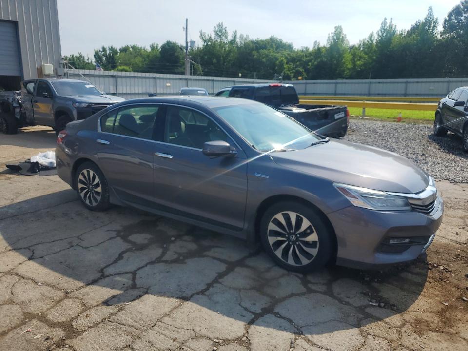2017 Honda Accord VIN JHMCR6F72HC031012 COPART salvage auction — SIDE, Tn - Salvage Certificate, sold $150 on 2026-07-21 (photo 4)