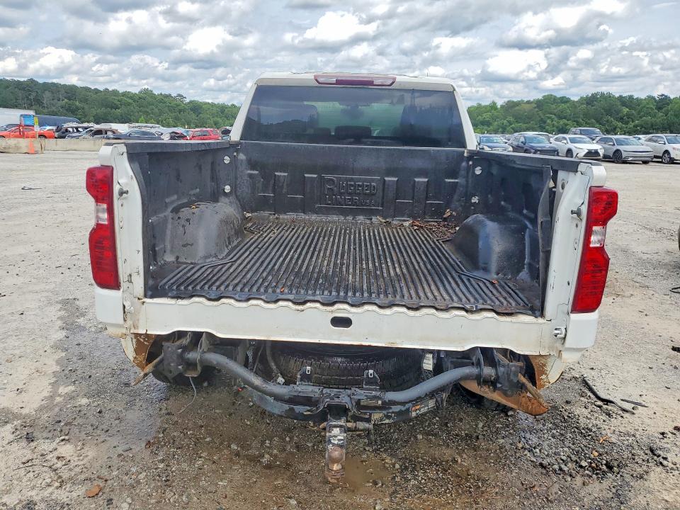 2019 Chevrolet Silverado 1500 VIN 1GCRWAEH8KZ384683 COPART salvage auction — REAR END, GA - CERTIFICATE OF TITLE, sold $6,000 on 2026-07-09 (photo 6)
