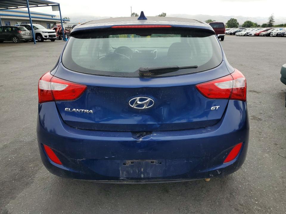 2013 Hyundai Elantra VIN KMHD35LE3DU025272 COPART salvage auction — MECHANICAL, CA - DIS/DLR/EXP ONLY CLEAN TITLE, sold $525 on 2026-07-02 (photo 6)