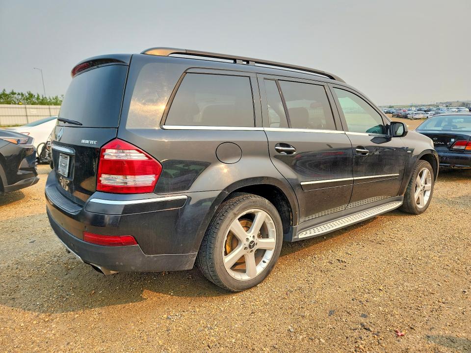 2009 Mercedes-benz Gl-klasse VIN 4JGBF25E29A498101 COPART salvage auction — MINOR DENT/SCRATCHES, Ab - Bos - Active, sold $1,350 on 2026-07-23 (photo 3)