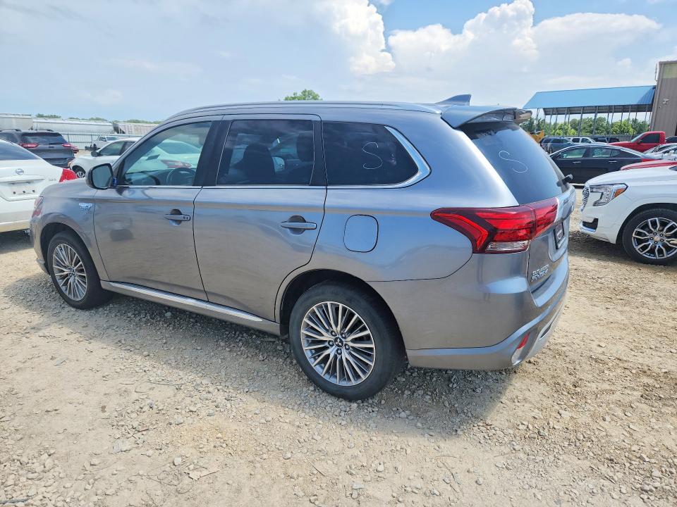 2020 Mitsubishi Outlander VIN JA4J24A52LZ009356 COPART salvage auction — MINOR DENT/SCRATCHES, Wv - Dealer Only Clean Title (P), sold $10,000 on 2026-07-28 (photo 2)