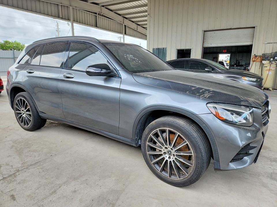 2019 Mercedes-benz Glc class VIN WDC0G4JB0KV170488 COPART salvage auction — INTERIOR BURN, Fl - Cert Of Title Slvg Rebuildable, sold $1,300 on 2026-07-22 (photo 4)