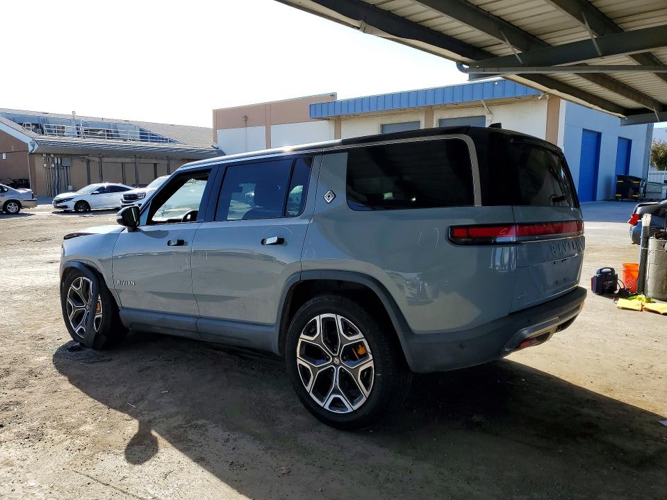 2023 Rivian R1s VIN 7PDSGABA2PN004010 COPART salvage auction — FRONT END, Ca - Salvage Certificate, sold $2,000 on 2026-07-21 (photo 2)