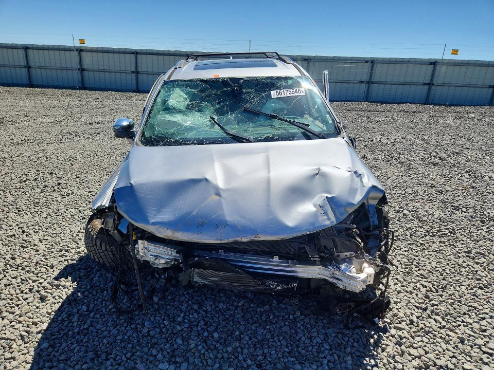 2018 Chrysler Pacifica VIN 2C4RC1GG3JR320380 COPART salvage auction — FRONT END, Nv - Salvage Title, sold $375 on 2026-07-30 (photo 5)