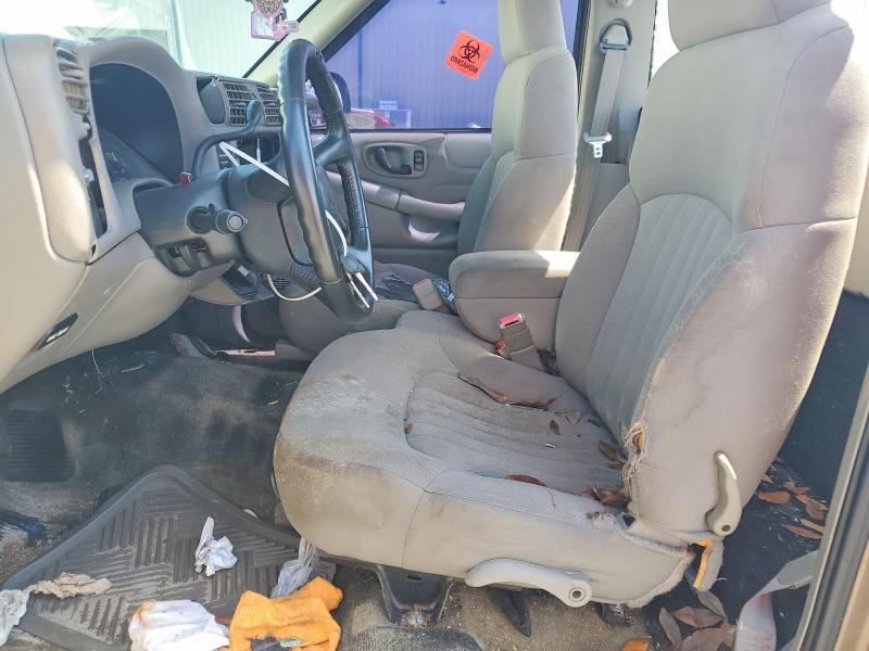 2003 Chevrolet S-10 pickup VIN 1GCCS14X438115176 COPART salvage auction — FRONT END, Fl - Cert Of Title Slvg Rebuildable, sold $325 on 2026-07-06 (photo 7)