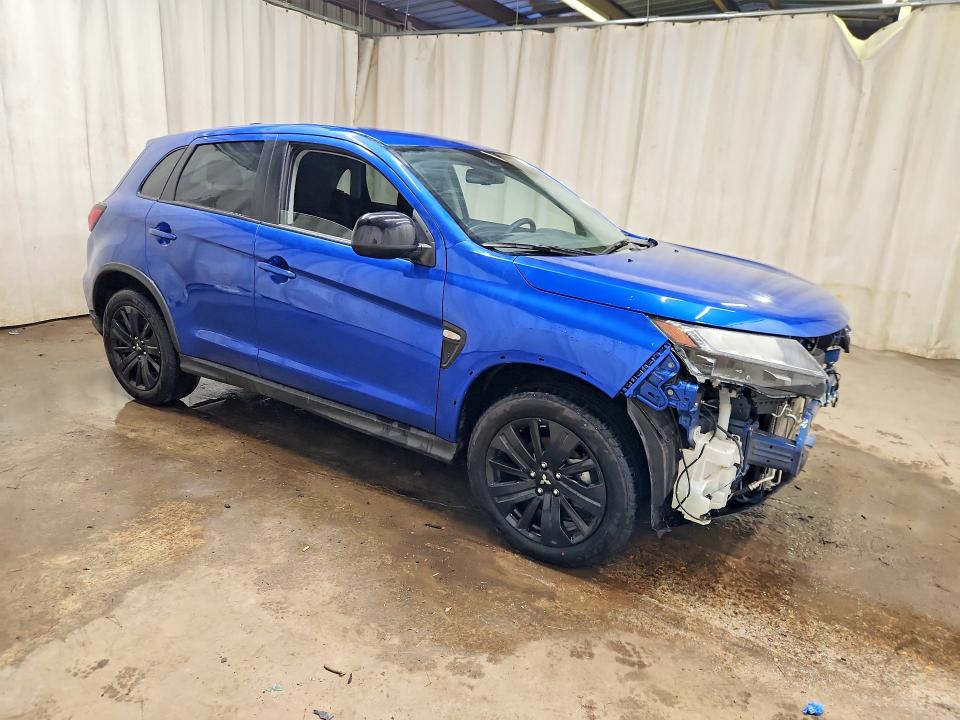 2026 Mitsubishi Outlander sport VIN JA4ARUAUXTU014336 COPART salvage auction — WATER/FLOOD, FL - CERT OF TITLE-SLVG REBLD FLOOD (P), sold $4,050 on 2026-07-27 (photo 4)