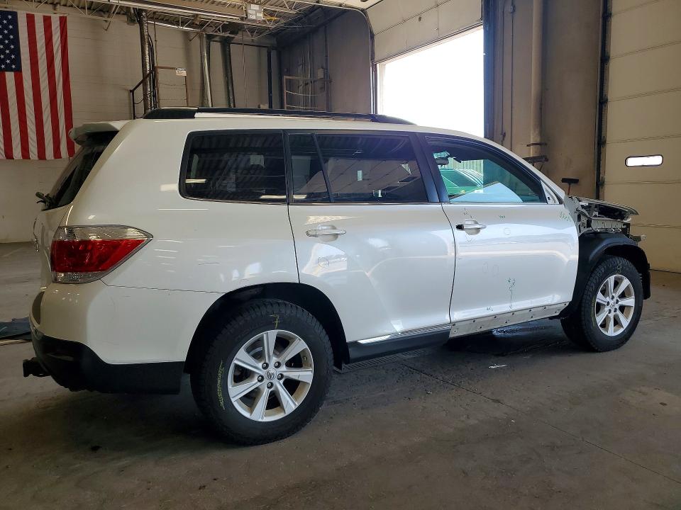 2013 Toyota Highlander VIN 5TDBK3EH7DS183452 COPART salvage auction — FRONT END, Mn - Cert Of Title-Salvage, sold $3,100 on 2026-07-16 (photo 3)