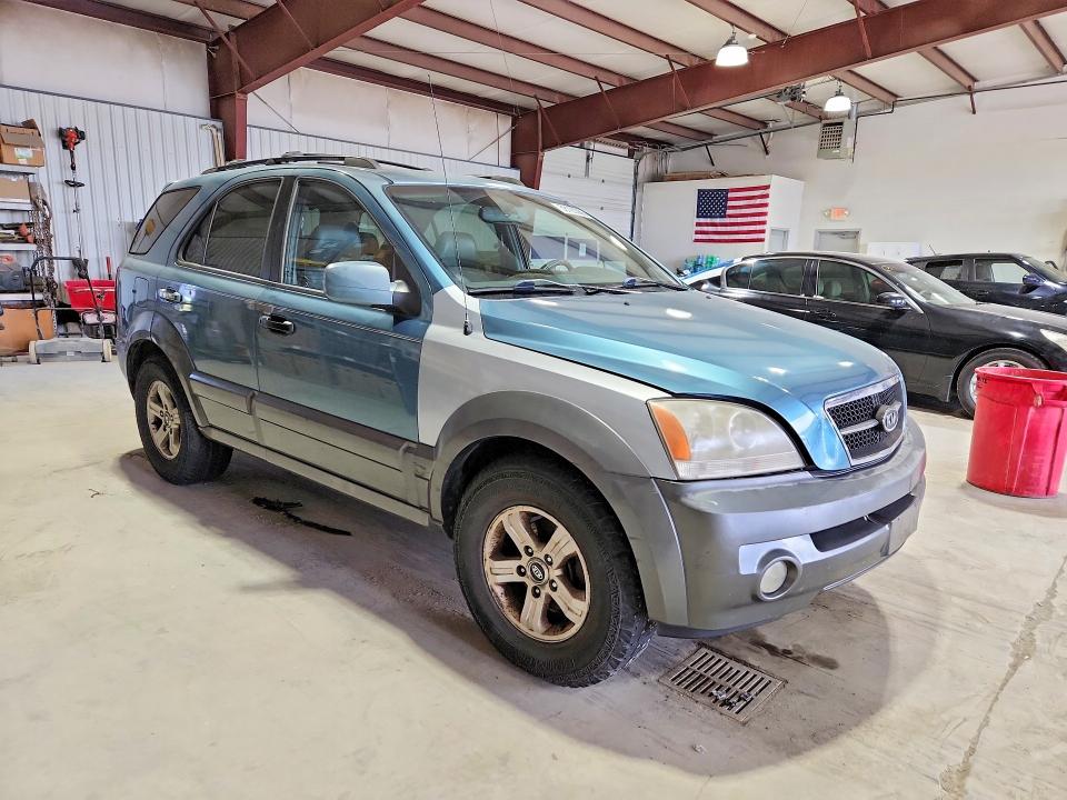 2003 Kia Sorento VIN KNDJC733035167931 COPART salvage auction — UNDERCARRIAGE, PA - CERT OF TITLE, sold $350 on 2026-07-02 (photo 4)