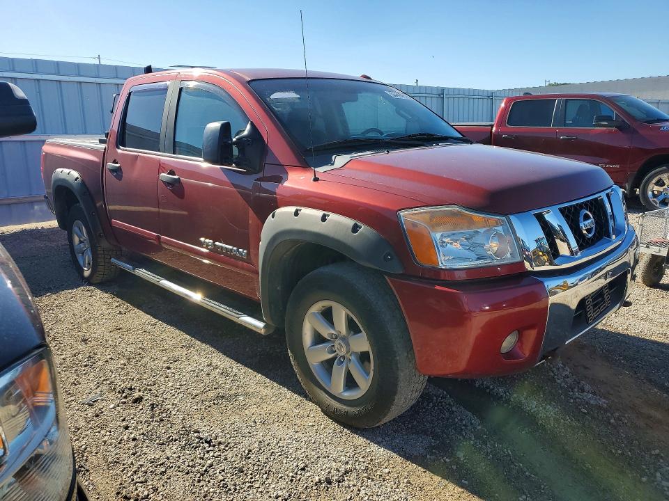 2014 Nissan TITAN VIN 1N6AA0EC1EN511826 COPART salvage auction — MINOR DENT/SCRATCHES, Ia - Certificate Of Title, sold $2,900 on 2026-07-08 (photo 4)
