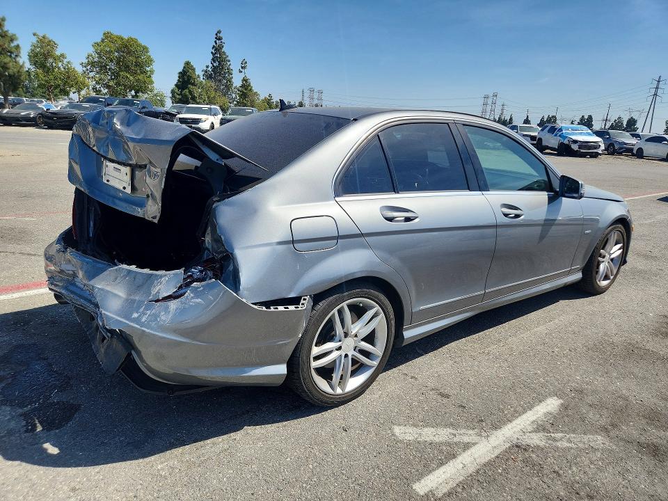 2012 Mercedes-benz C-klasse VIN WDDGF4HB3CR202475 COPART salvage auction — REAR END, CA - SALVAGE CERTIFICATE, sold $175 on 2026-08-04 (photo 3)