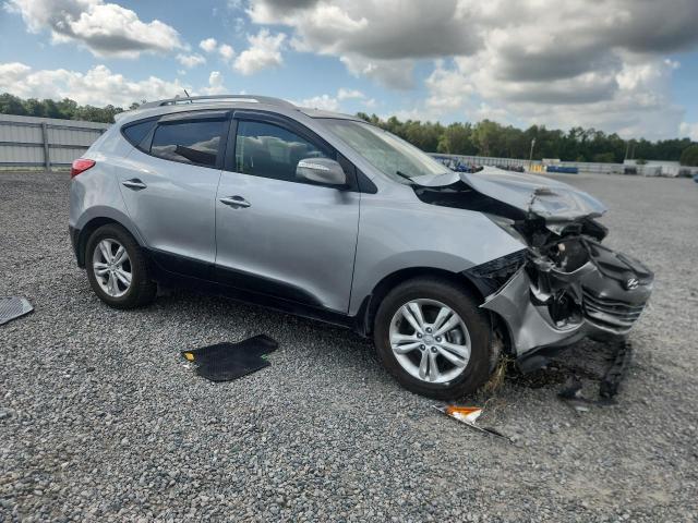 2013 Hyundai VIN KM8JU3AC6DU749088 COPART salvage auction — FRONT END, Fl - Cert Of Title Slvg Rebuildable, sold $1,350 on 2026-07-10 (photo 4)