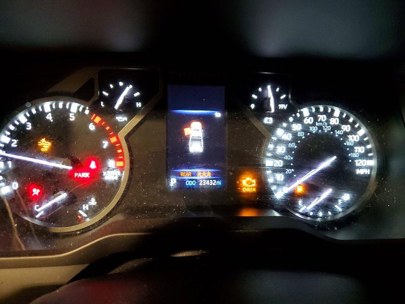 2025 Toyota Tundra VIN 5TFLA5DB8SX261664 COPART salvage auction — FRONT END, Il - Certificate Of Title, sold $26,500 on 2026-07-02 (photo 9)